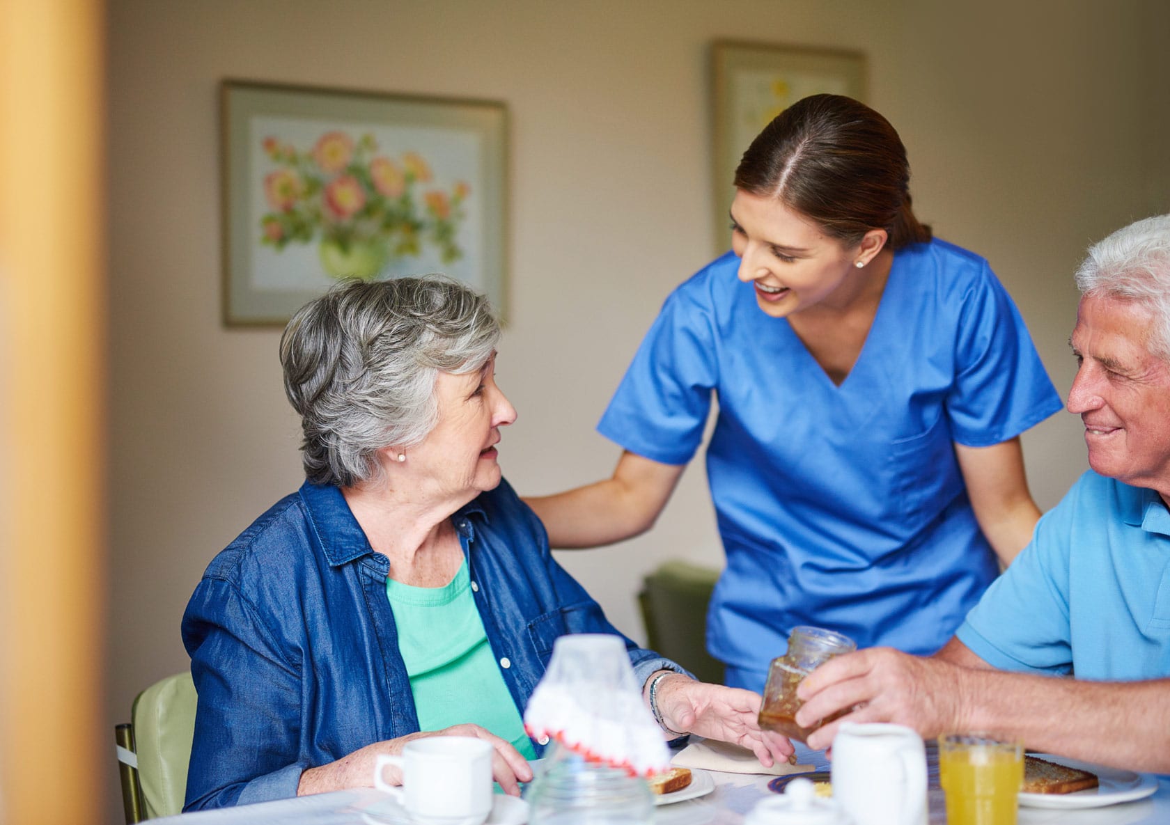 what-is-assisted-living-what-services-are-provided